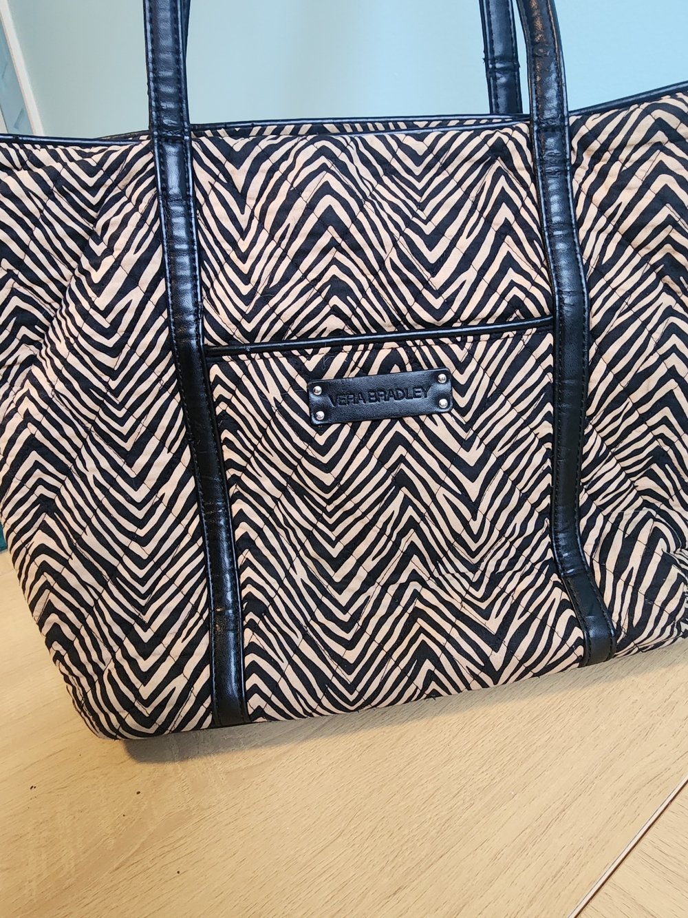 Vera Bradley Black Beige Quilted Zebra Chevron Shoulder Tote Bag